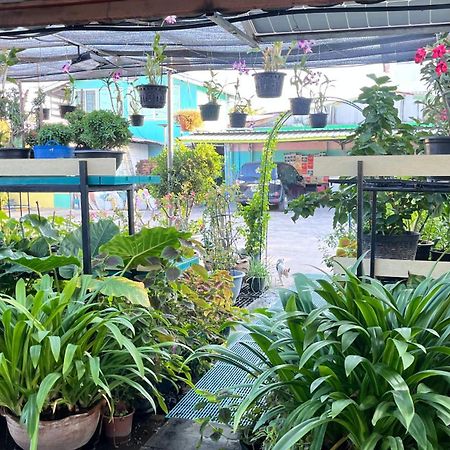 Pa Chalermchai Guesthouse Bangkok Luaran gambar