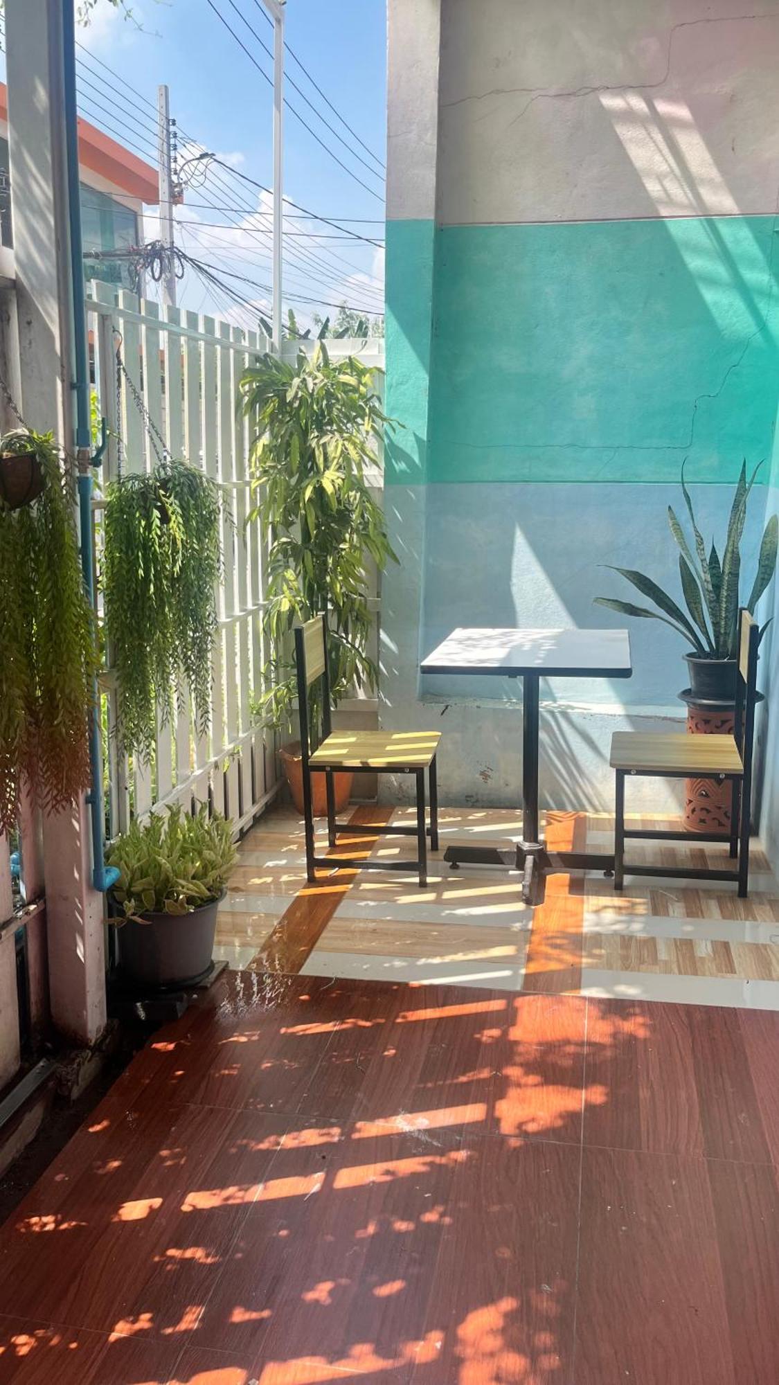 Pa Chalermchai Guesthouse Bangkok Luaran gambar